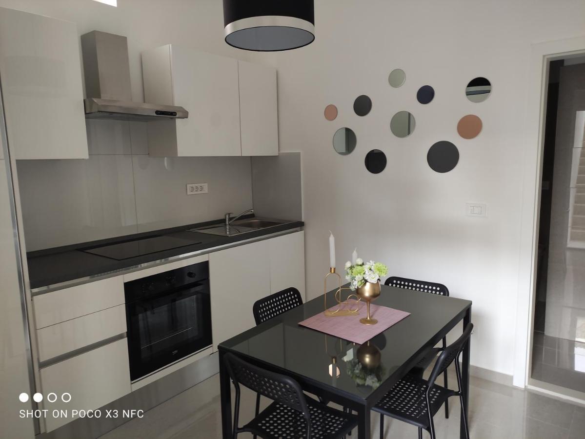 Apartman Zero Apartment Dugi Rat Bagian luar foto